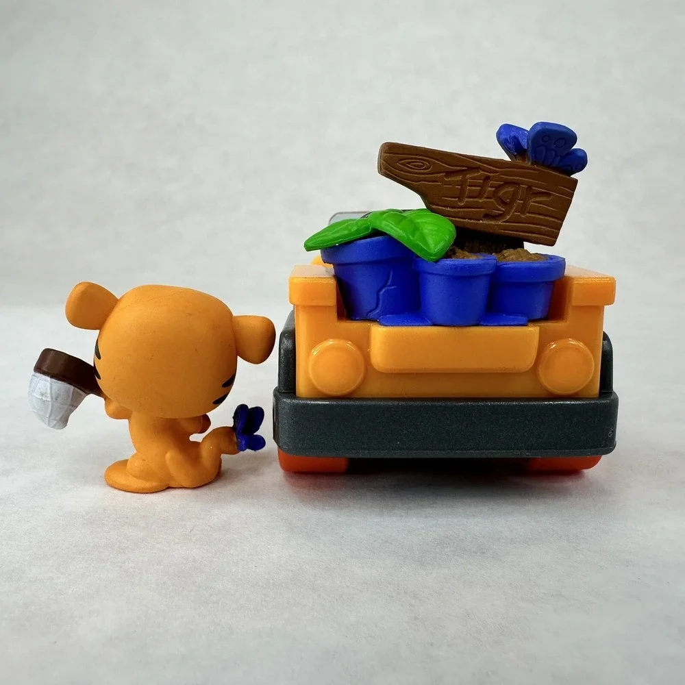 Disney Doorables TIGGER Winnie Pooh  Let's Go Series 3 Figure & Vehicle NEW RARE
